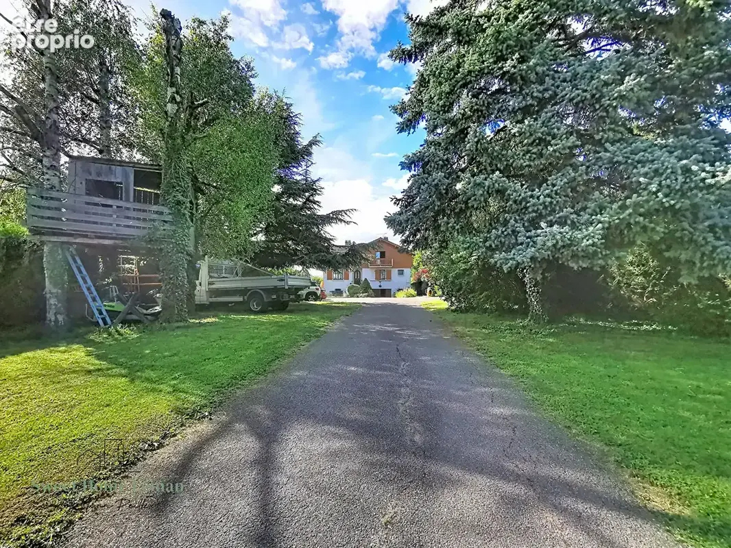 Maison de 2 apparts sur terrain 1900m² - photo 4