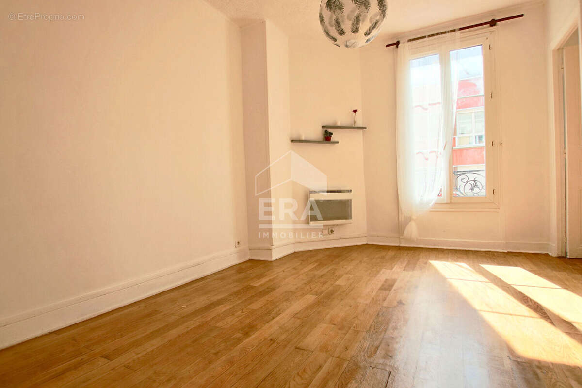 Appartement à MONTREUIL