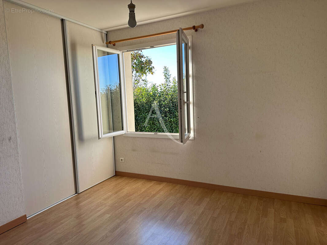 Maison à SAINT-PORCHAIRE