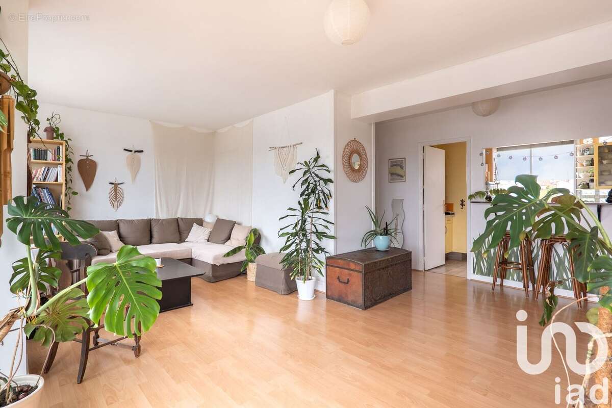 Photo 2 - Appartement à GENTILLY