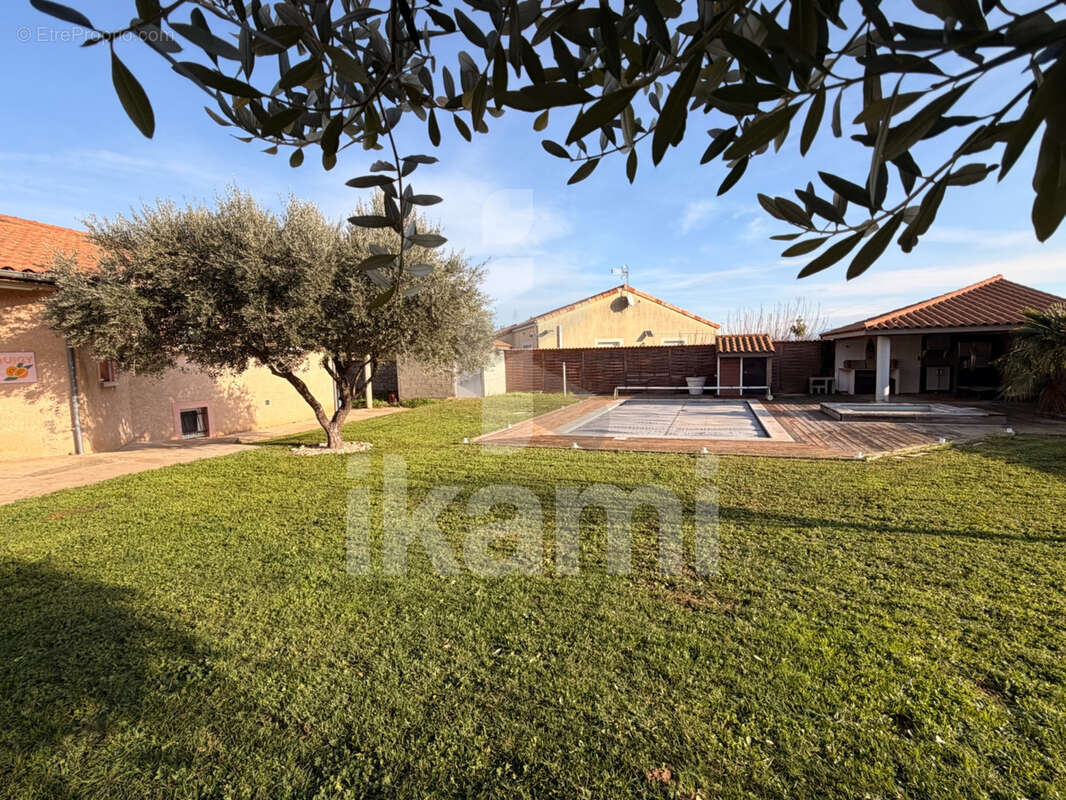 Maison à SAINT-MARCEL-LES-VALENCE