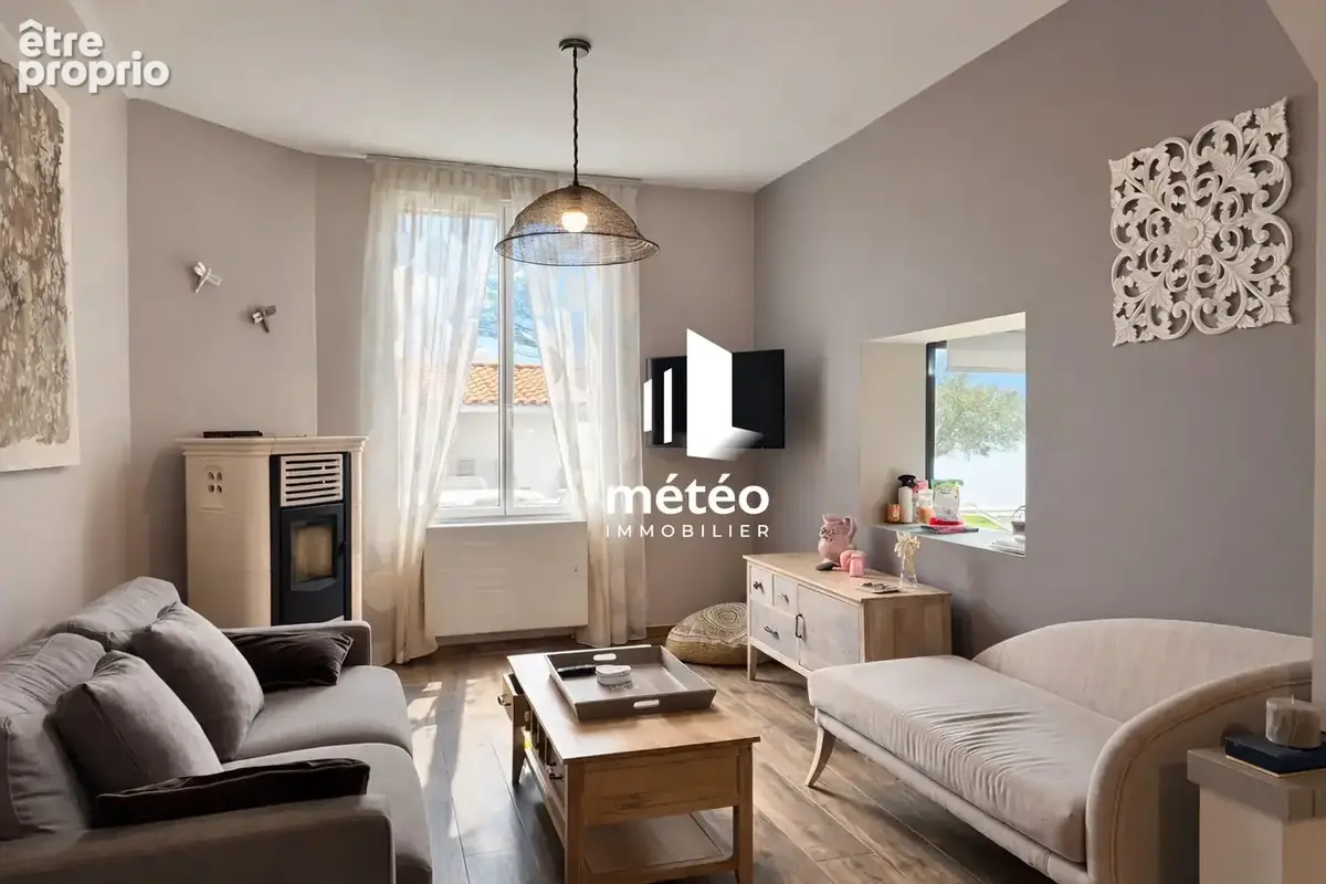 Maison 5 pièces à vendre aux Sables d'Olonne - Réf 6232 - photo 2