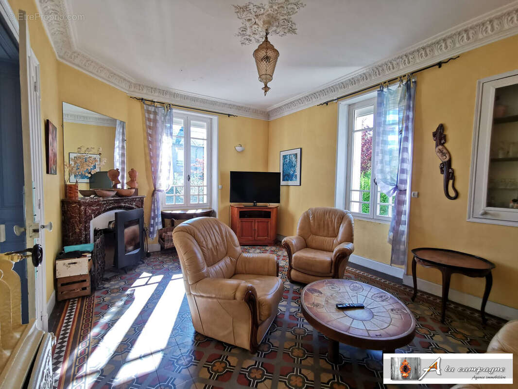 Maison à EVAUX-LES-BAINS