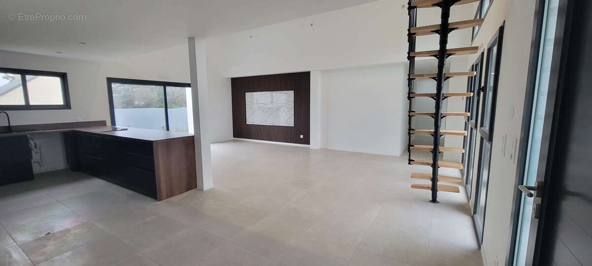 Maison à SAINT-MELAINE-SUR-AUBANCE