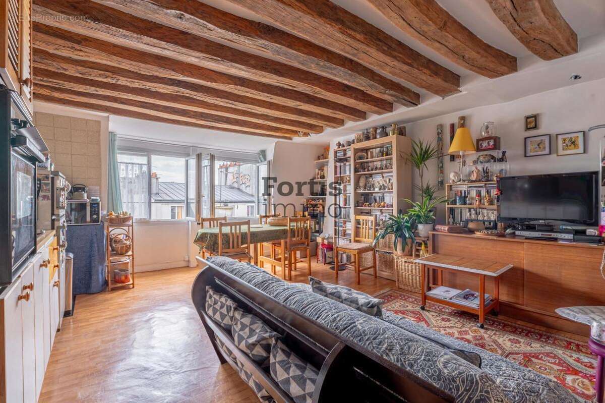 Paris 2 - duplex de 3 pieces, dernier etage avec vue degagee - photo 4