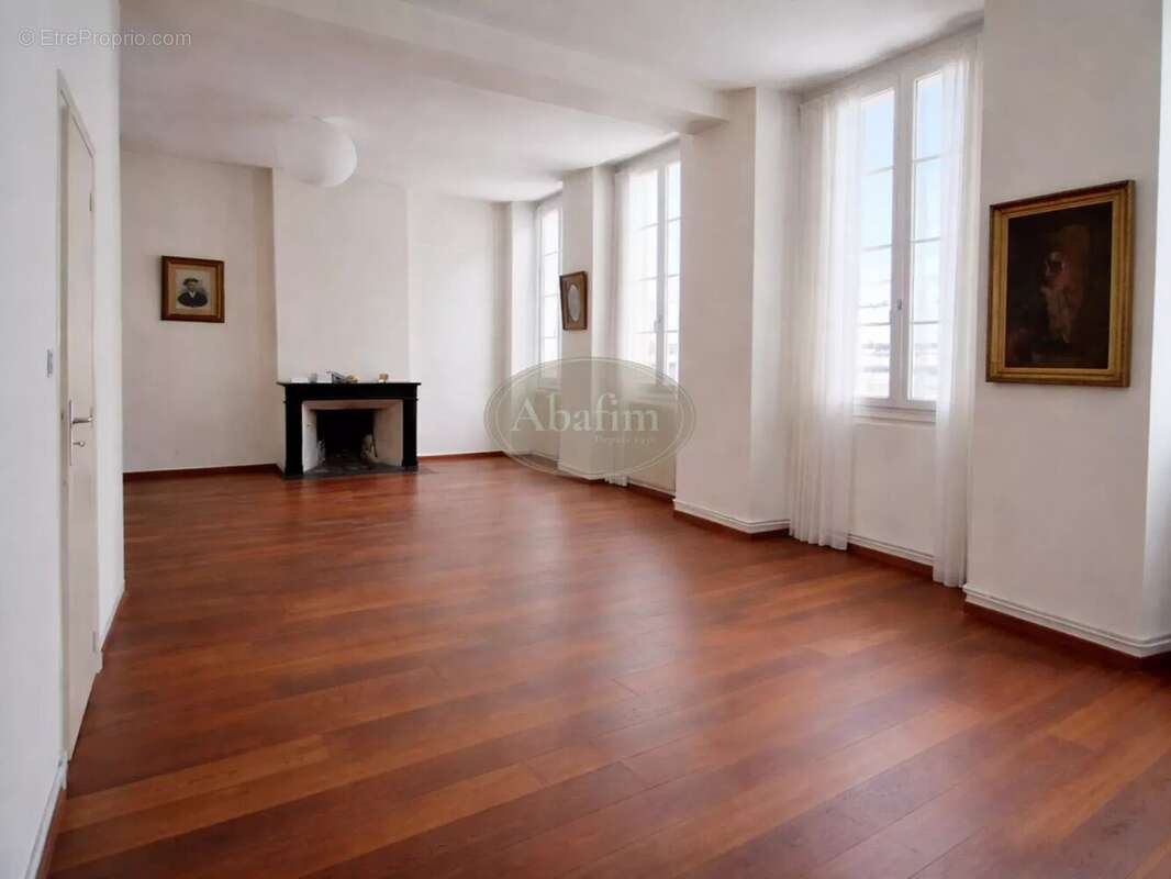 Maison à OLORON-SAINTE-MARIE