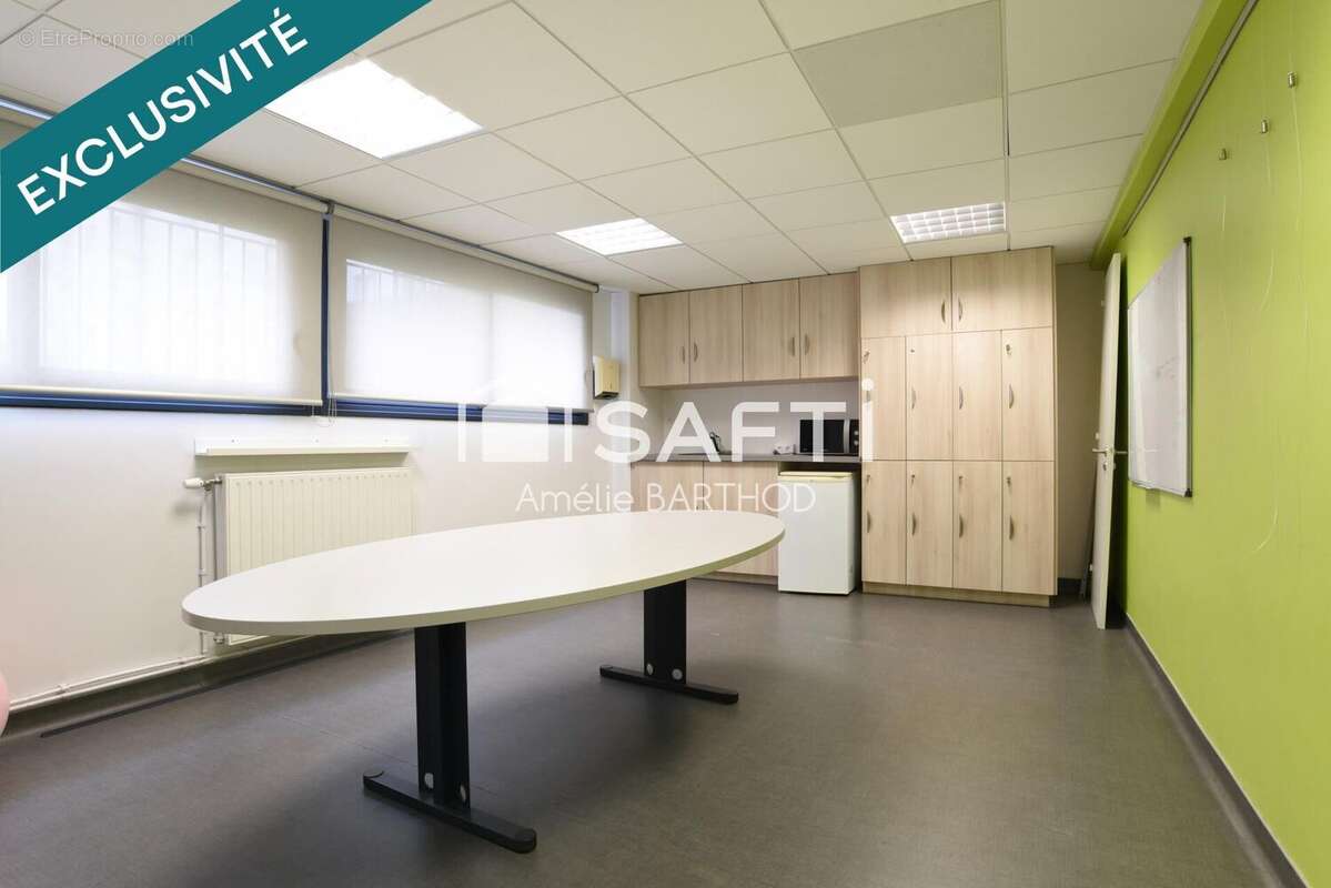 Photo 4 - Commerce à BESANCON