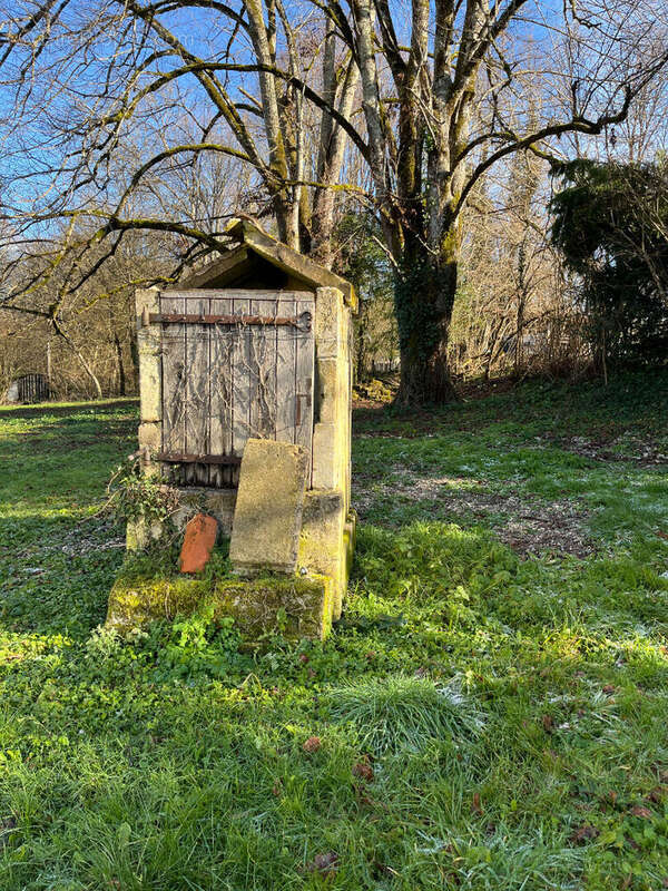 Terrain à TOCANE-SAINT-APRE