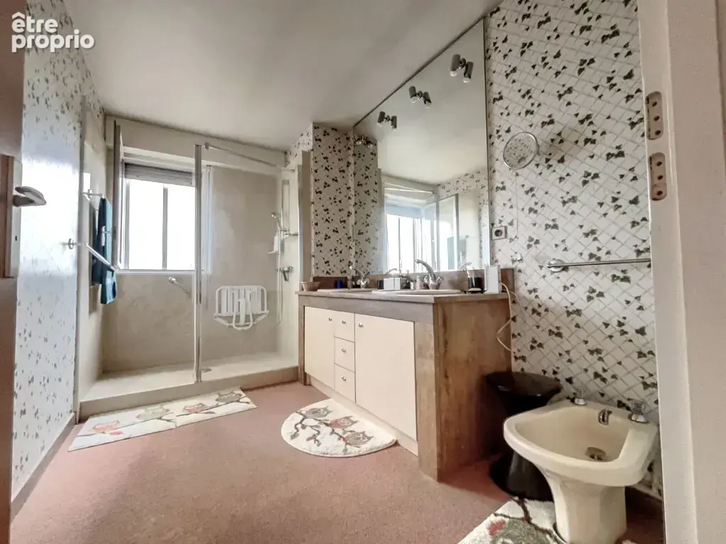 Toulouse all de barcelon appt t6 der etage terrasse garage pkg cellier - photo 6