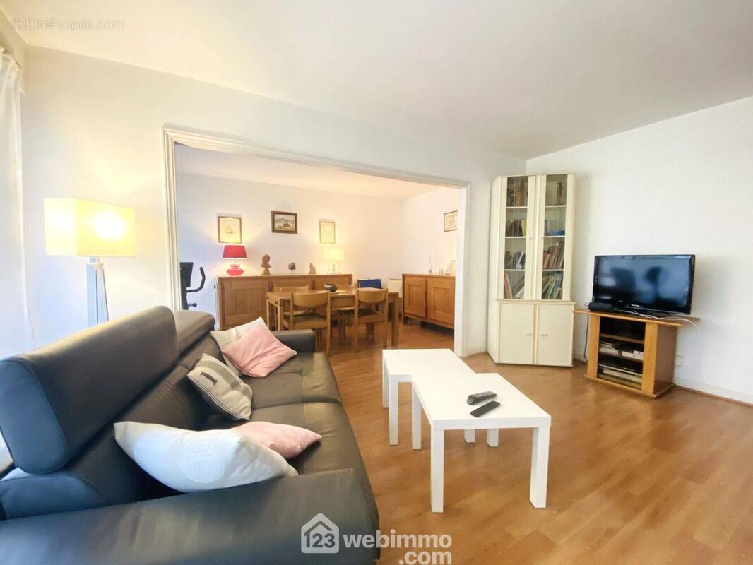 ...spacieux, lumineux... - Appartement à RIS-ORANGIS