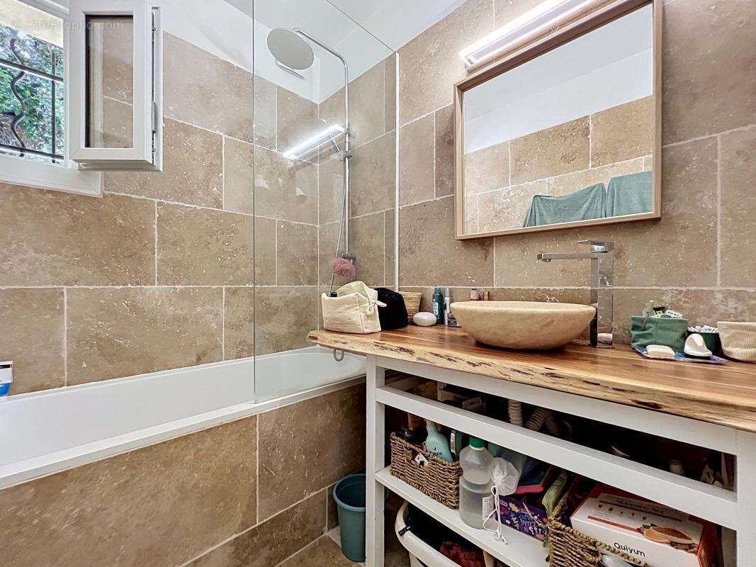 Appartement à CAGNES-SUR-MER