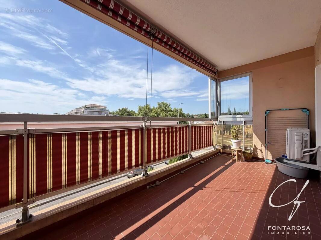 Appartement à FREJUS