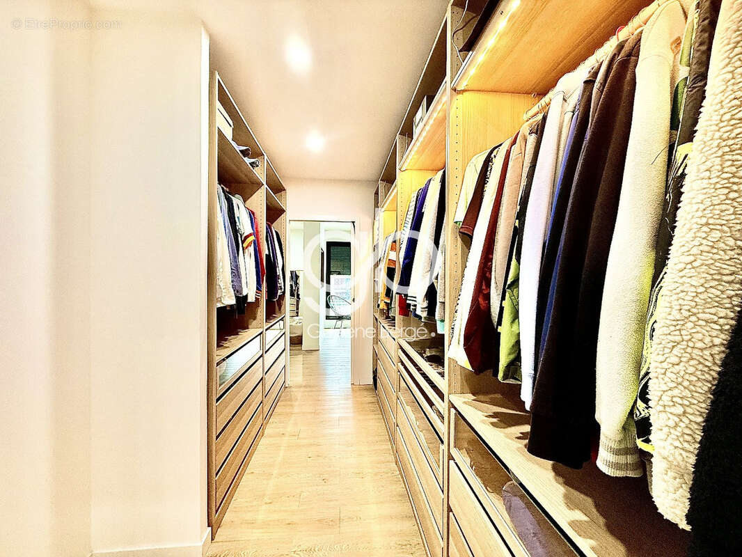 Maison à CASTELNAU-LE-LEZ