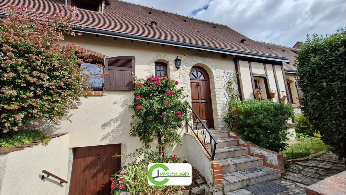 Maison à LAMNAY