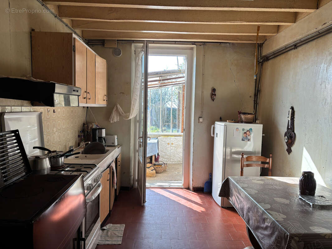 Maison à BESSE-SUR-BRAYE