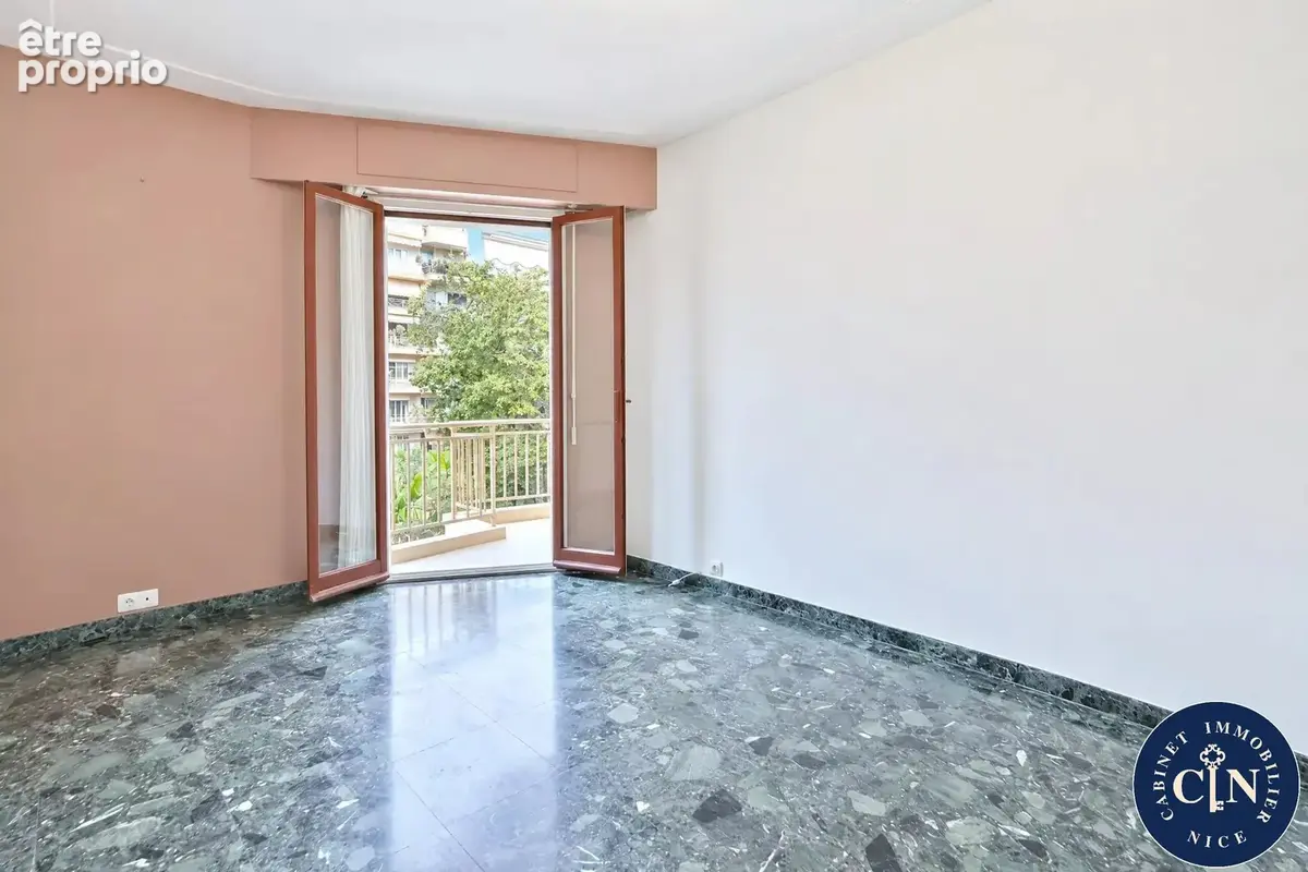 Appartement 2 pièces 46 m² à vendre à Nice (06000) - photo 3