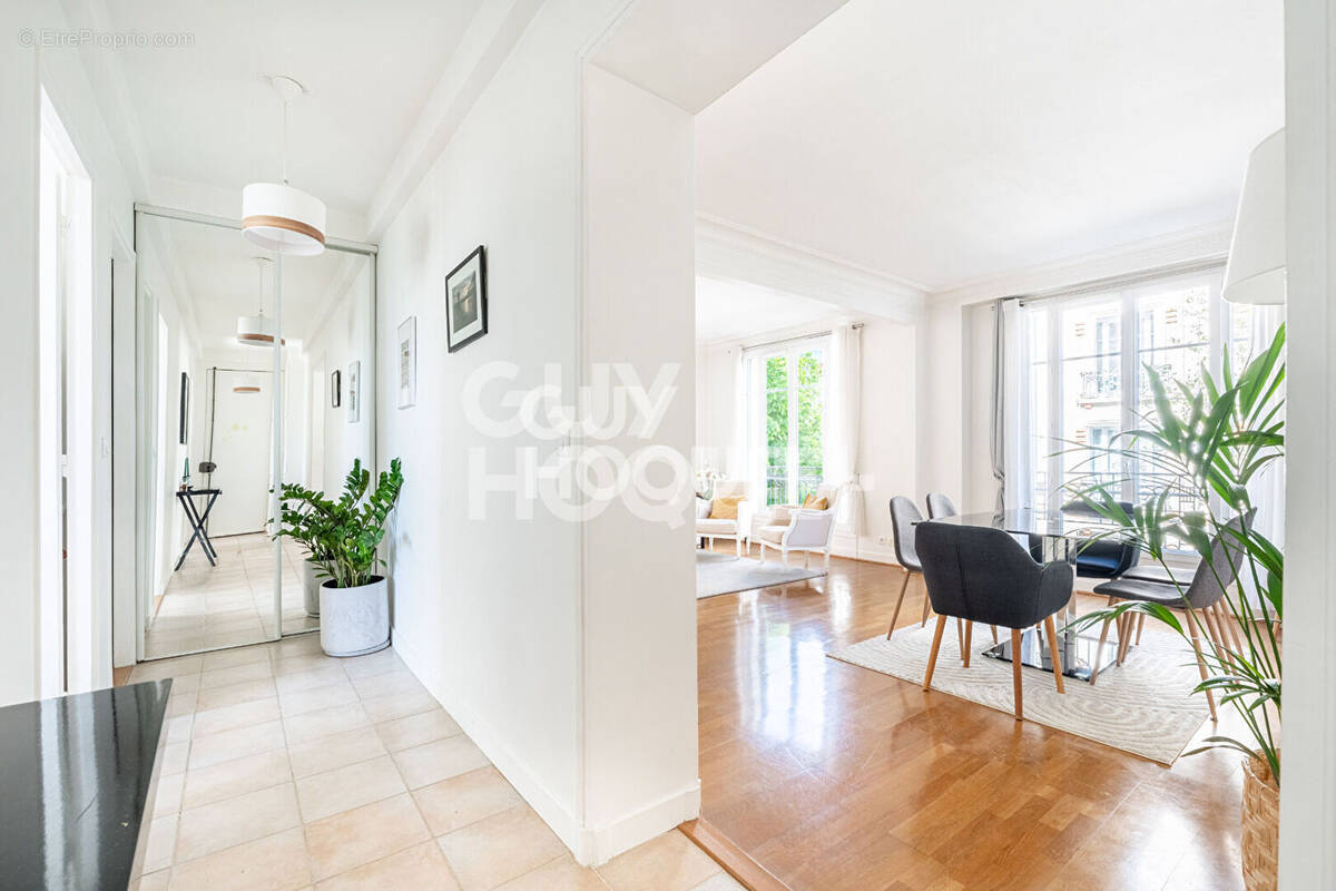 Appartement à ASNIERES-SUR-SEINE
