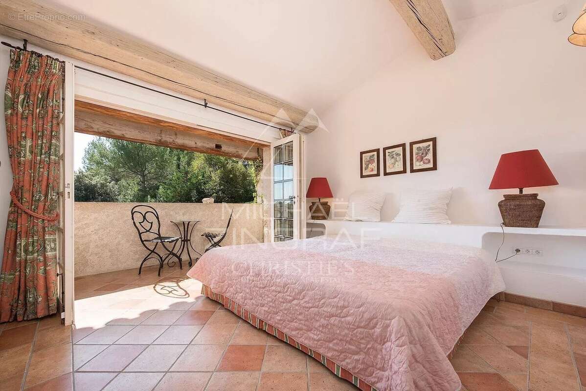 Maison à LA COLLE-SUR-LOUP