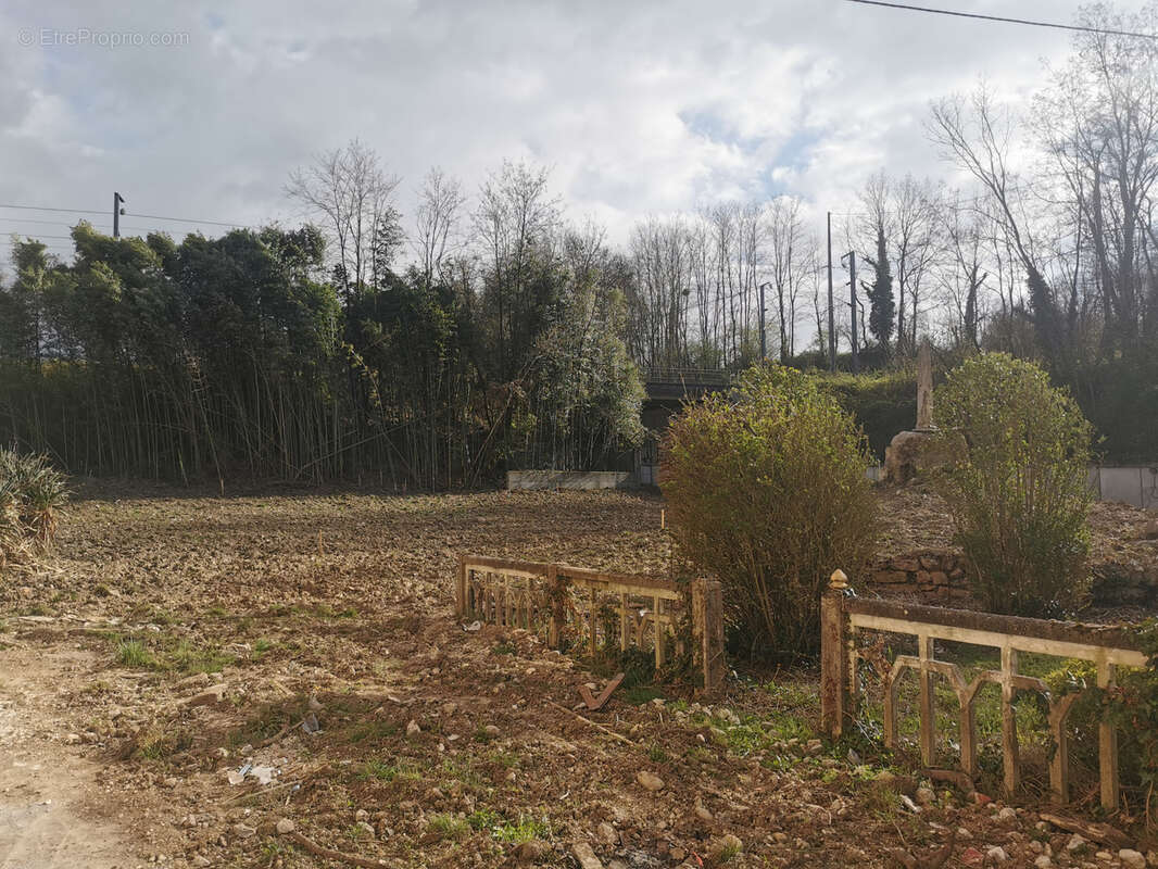 Appartement à LA TOUR-DU-PIN