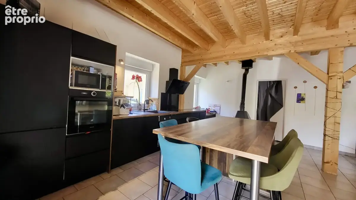 Maison de village, Cressia, 193 m² - photo 6