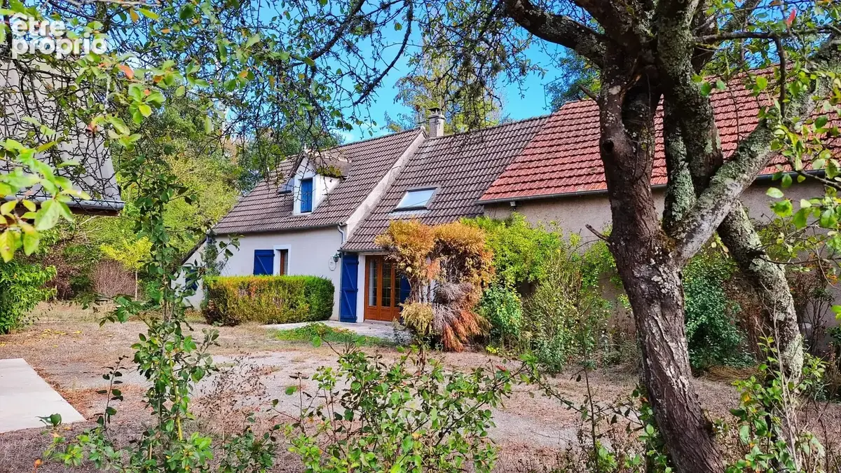 À vendre : Maison de charme avec jardin, à l’abri des regards (Cher) - photo 17