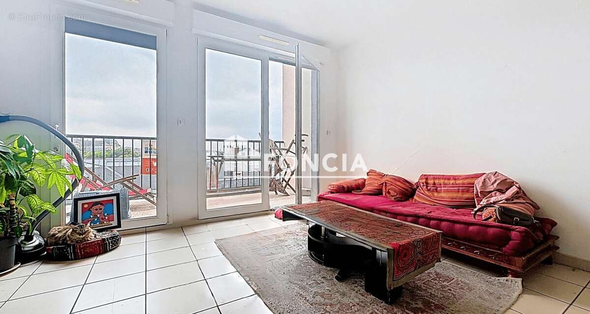 Appartement t2 proche centre ville - photo 2