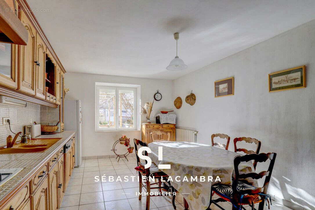 Maison à DENAT