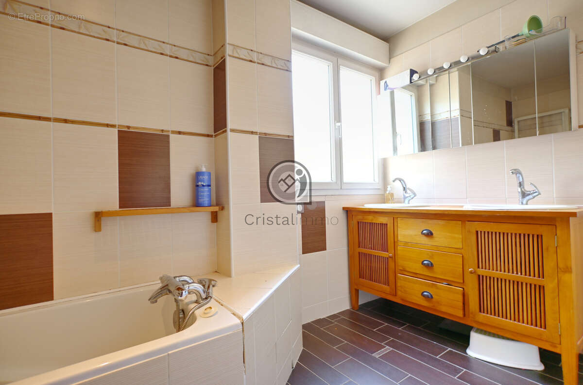 Maisond e ville 163m2 habitables - 4 chambres - photo 14