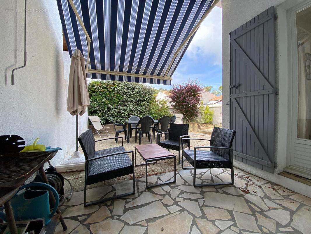 Maison à LES MATHES