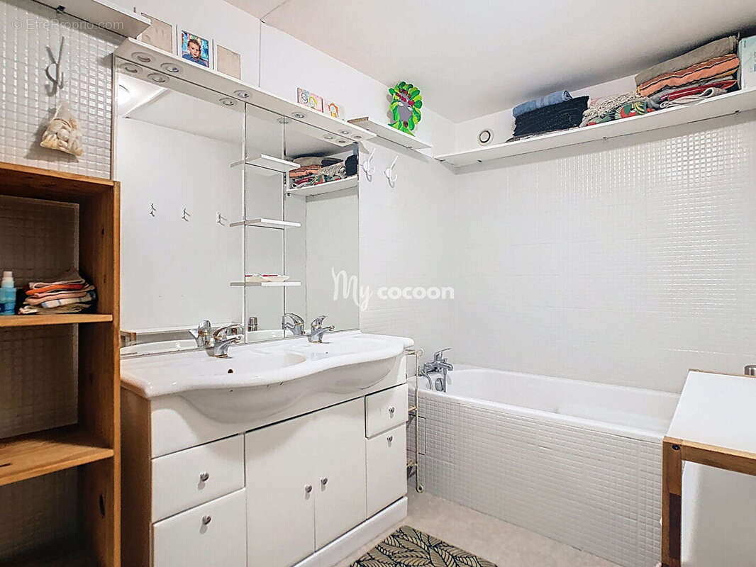 Maison à SAINT-DENIS-EN-BUGEY