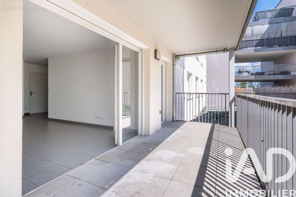 Photo 1 - Appartement à VILLEURBANNE