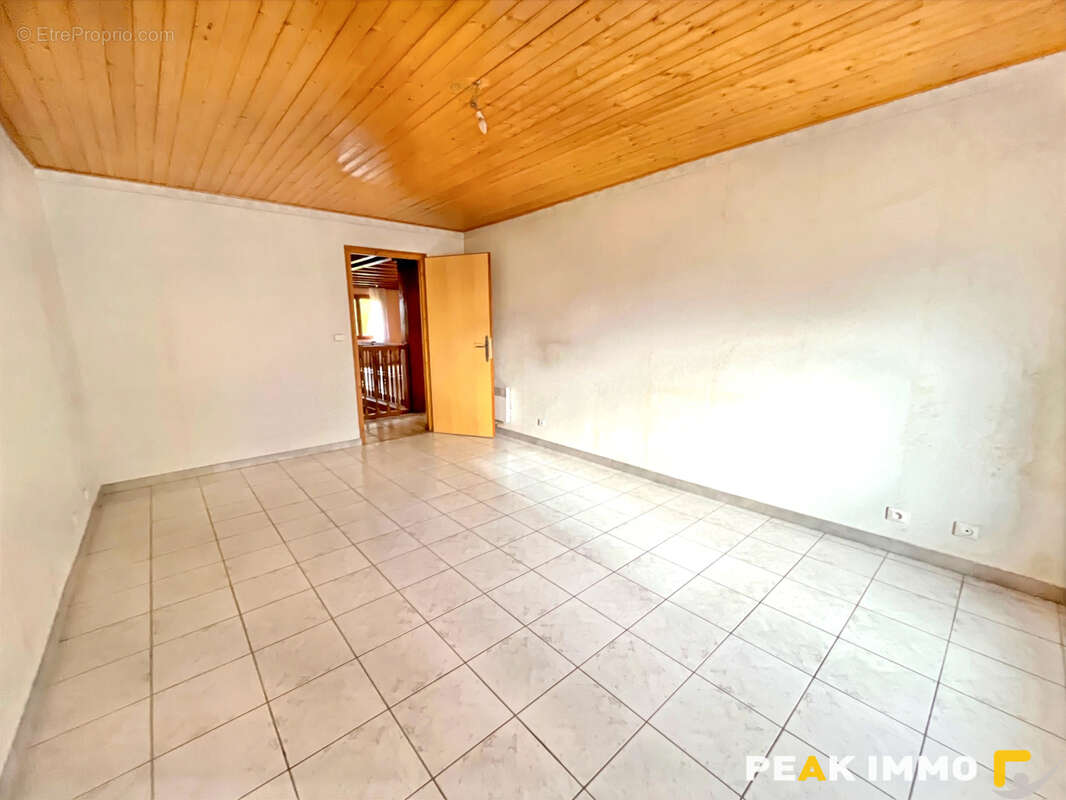 Maison de village - 185 m2 - Magland - photo 22