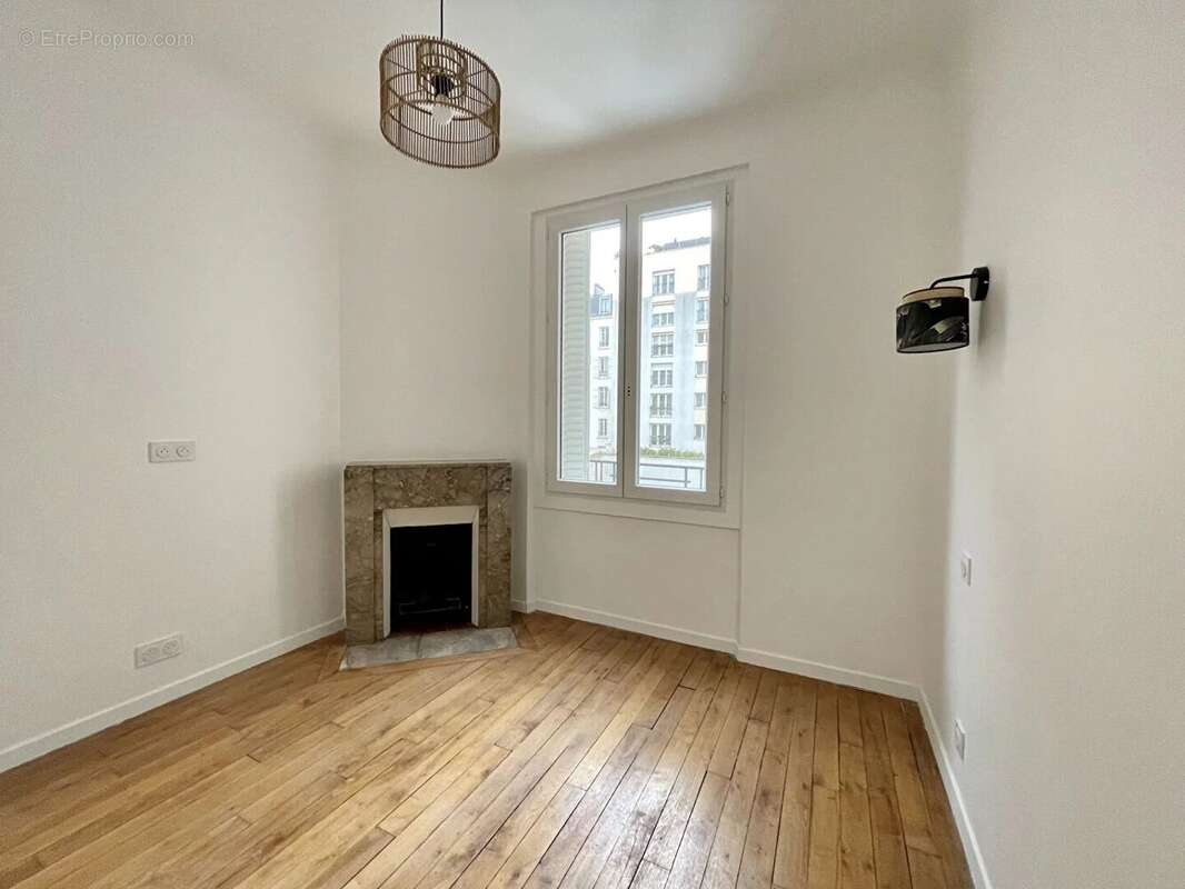 Appartement à CLICHY