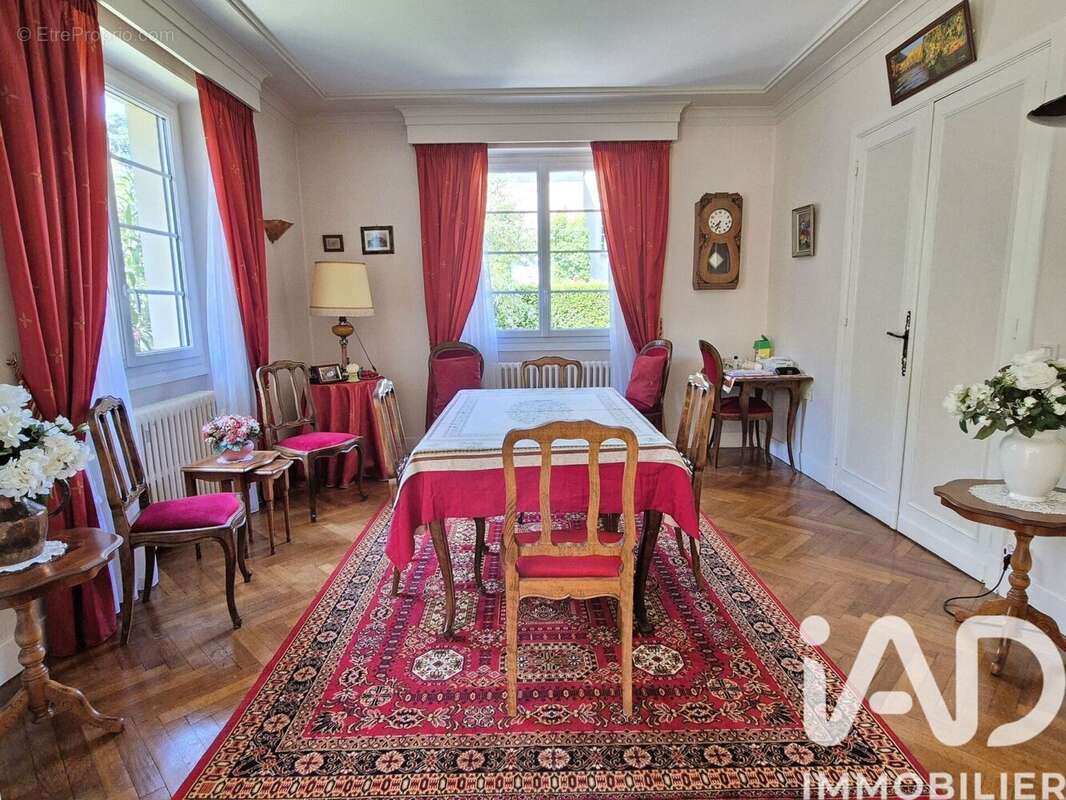 Maison 236 m² à Aussillon  - photo 6