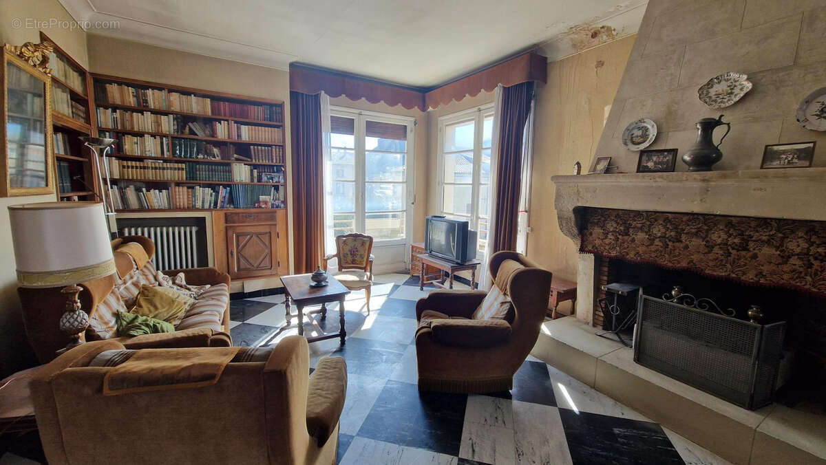 Appartement à PONT-SAINT-ESPRIT