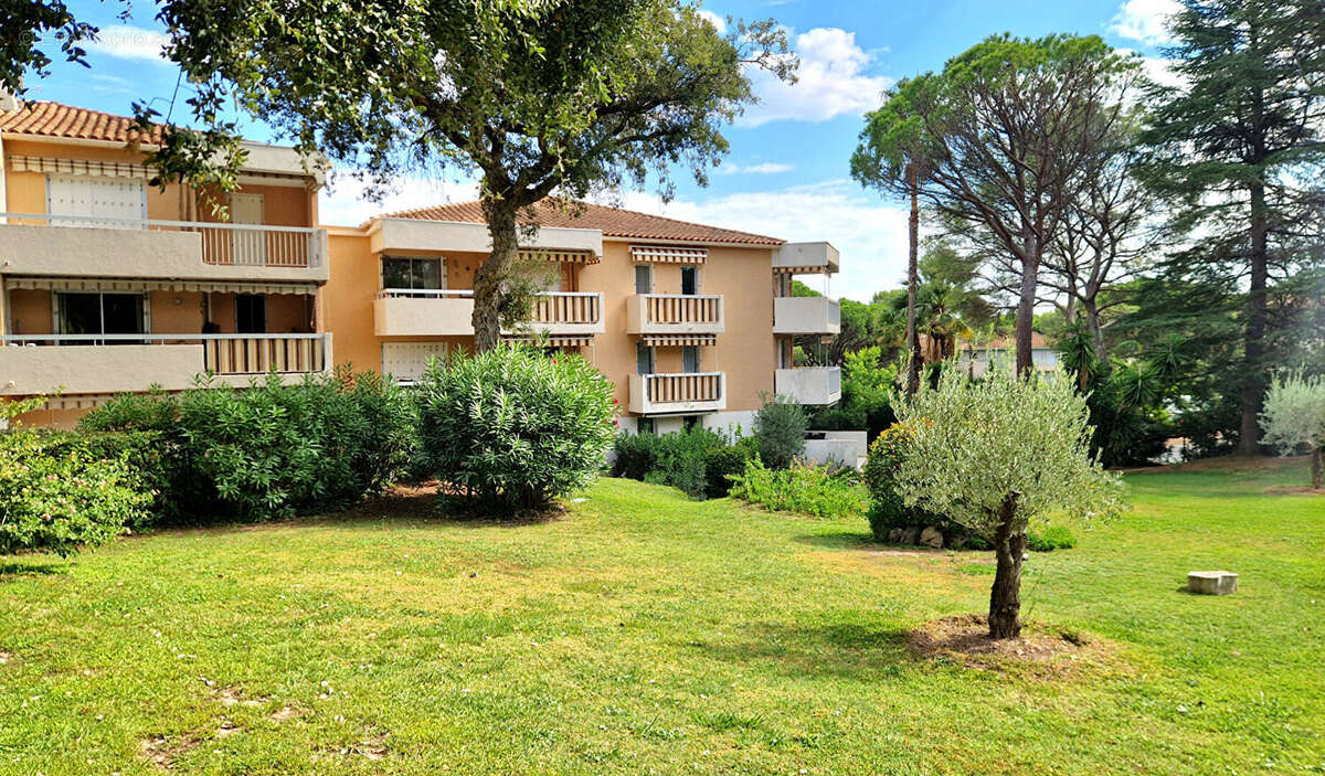 Appartement à SAINT-RAPHAEL