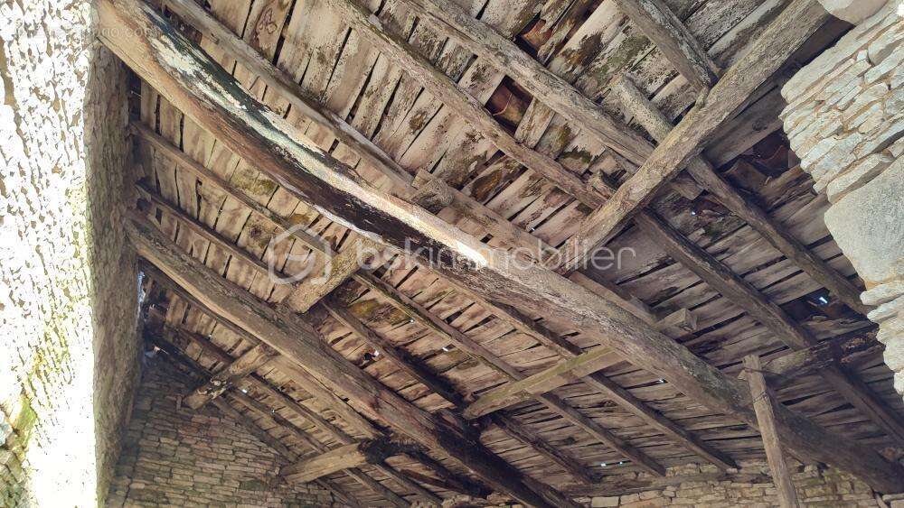 Maison à SAINT-HILAIRE-DE-VILLEFRANCHE