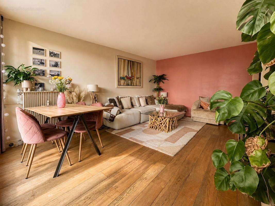 Appartement à GARCHES