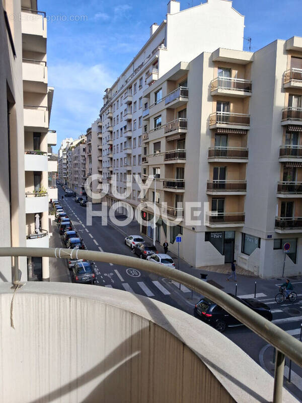 Appartement à LYON-6E