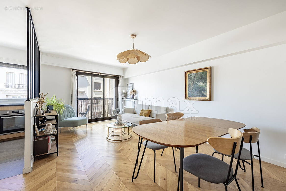 Appartement à ASNIERES-SUR-SEINE