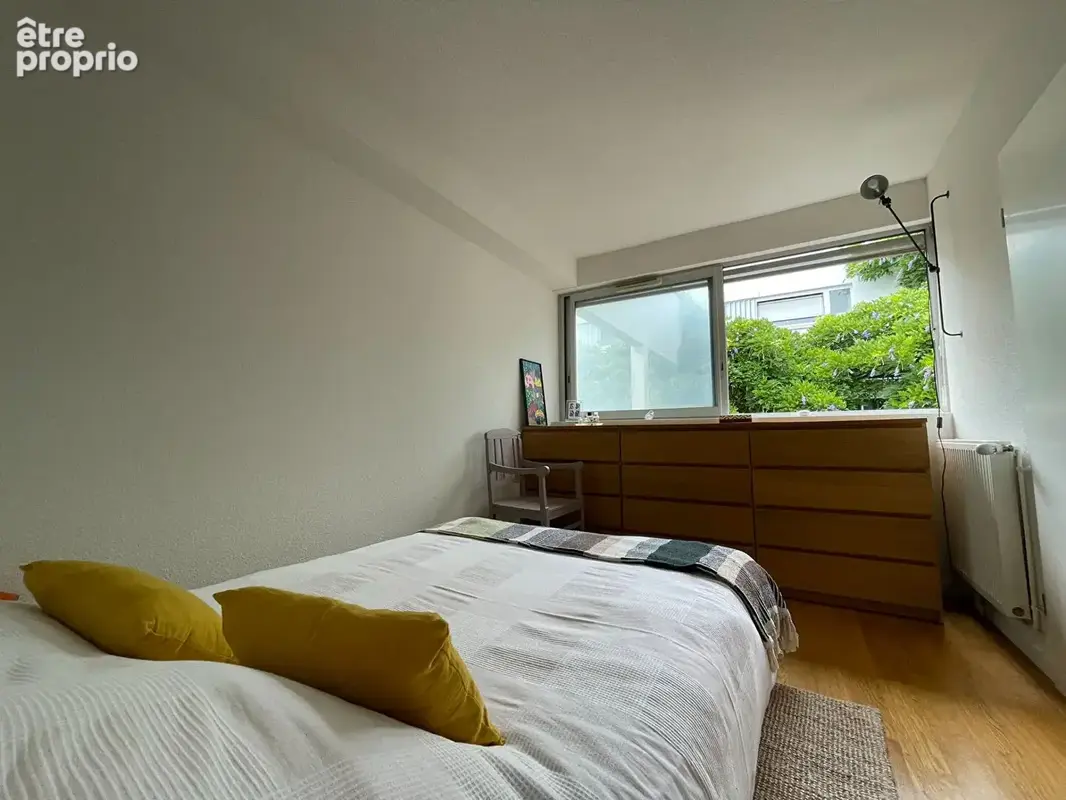 Bordeaux Chartrons - Appartement T4 de 83 m²  avec grande terrasse et place de parking en supplément - photo 8