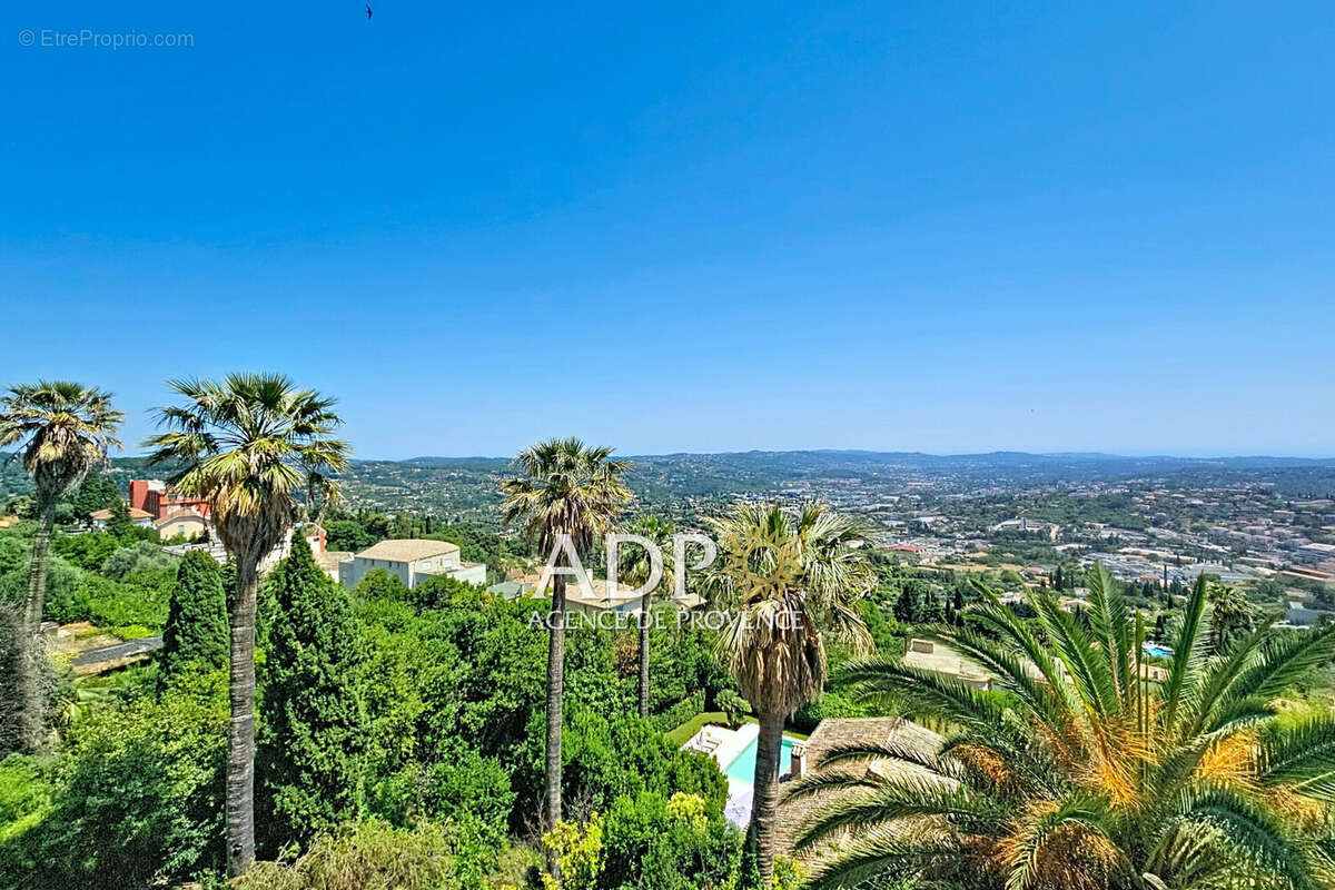 Appartement à GRASSE