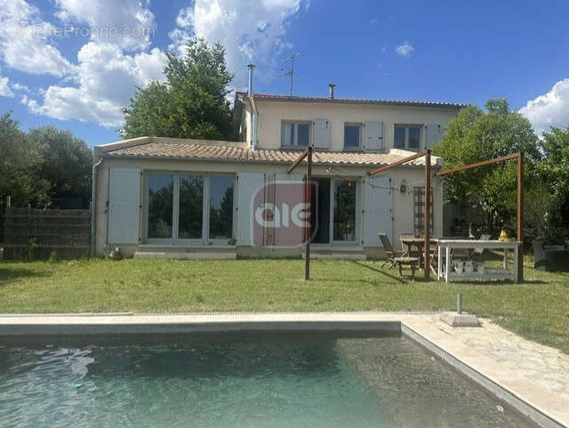 Maison à SAINT-VINCENT-DE-BARBEYRARGUES