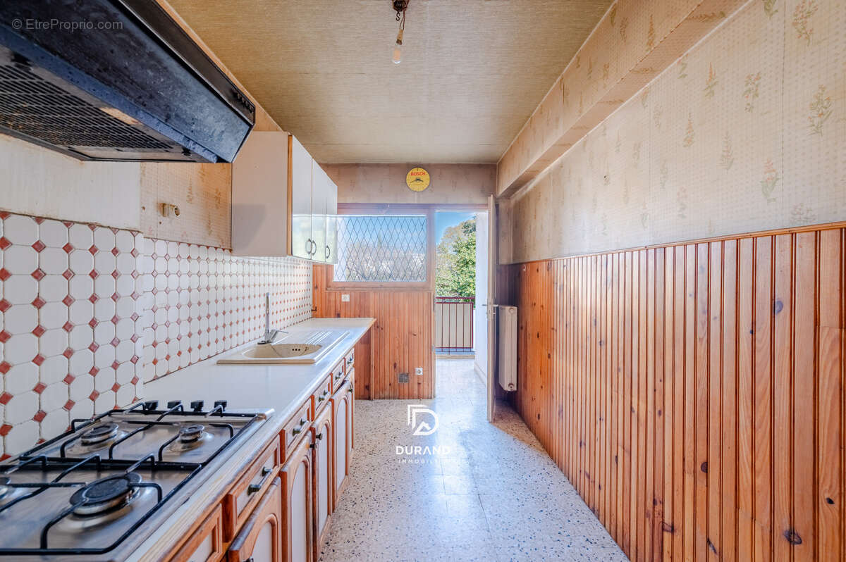 Appartement à MARSEILLE-8E