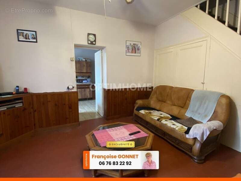 Appartement à SAINT-AMAND-MONTROND