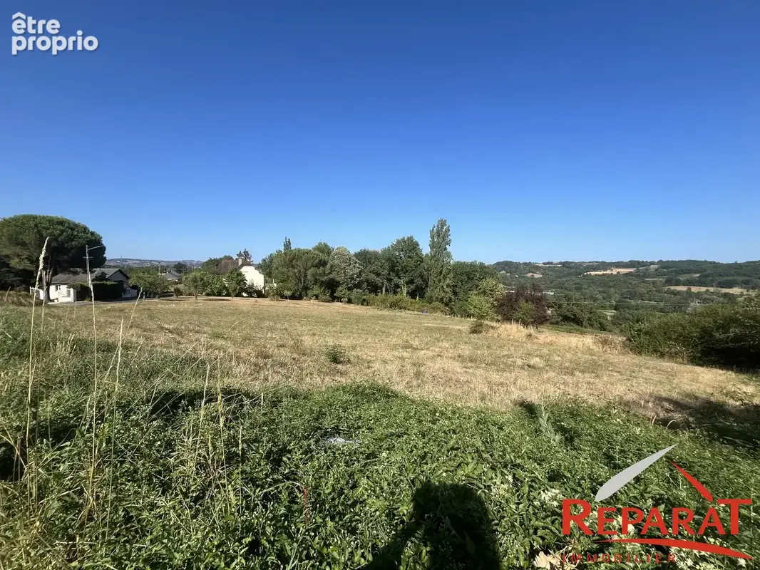 Terrain à USSAC