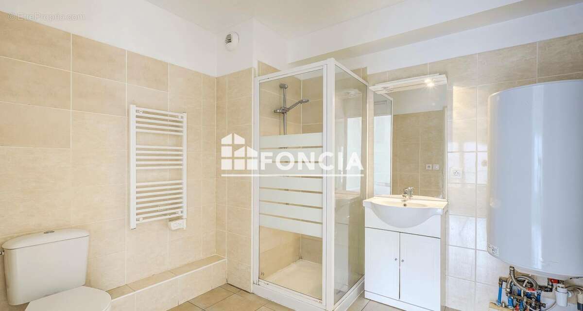 Appartement à SAINT-ANDRE-DE-LA-ROCHE