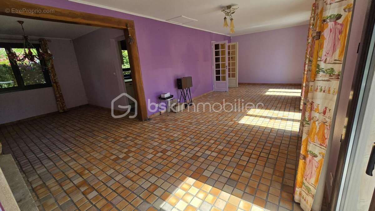 Maison de Charme avec un Fort Potentiel à Catenay !!! - photo 8