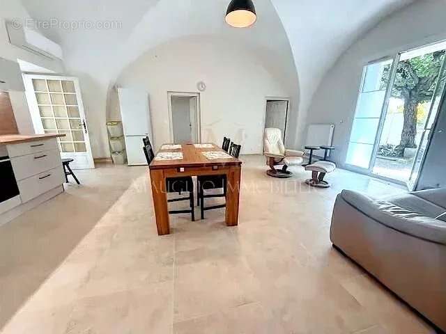 Appartement à LANSARGUES