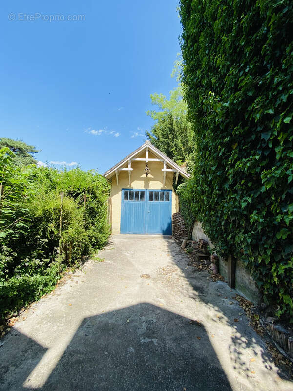 Maison à FONTAINEBLEAU